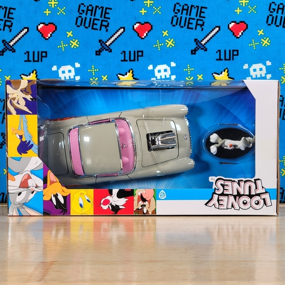 Jada Toys Looney Tunes Bugs Bunny & 1957 Chevrolet Corvette 1:24 Diecast Set New - Picture 3 of 9